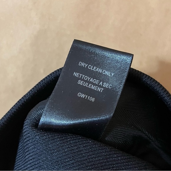 L.A.M.B. | Pencil Mini Skirt Buckle Belt Reversible Stretch Knit Black Size S - Picture 8 of 8